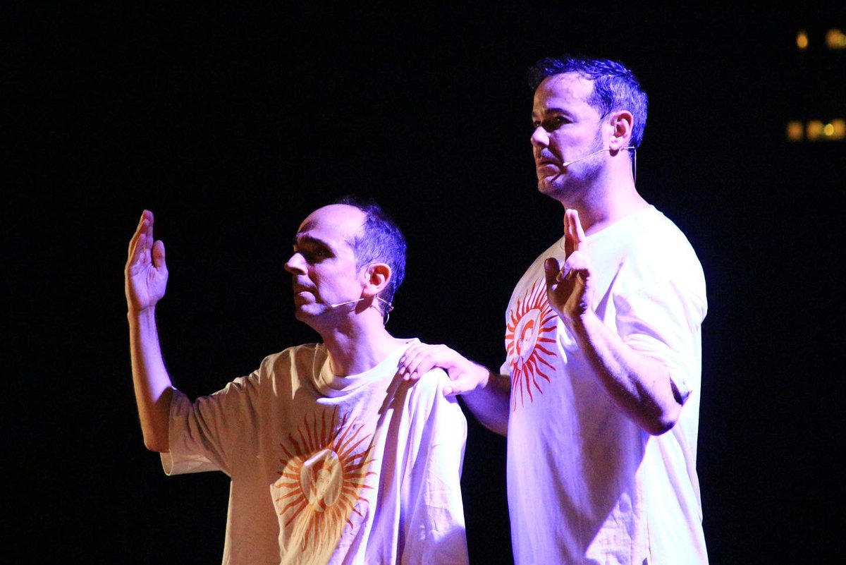 Volveré, y seré millones.

(Avui segona funció de #ForEvita al <a href="/grecfestivalbcn/">Grec Festival Bcn</a>).