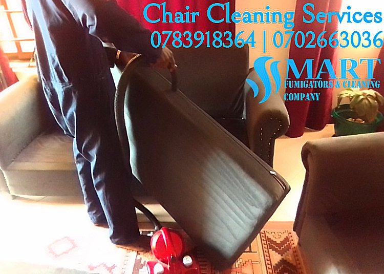 TelosEntUG's tweet photo. @wekesa_amos @MUBIRUFredJr Complete the great outlook of your sitting room with clean chairs, have them cleaned thoroughly on 0783918364 | 0702663036. #Chaircleaning  #Sofasetcleaning https://t.co/1x5Nb8is44