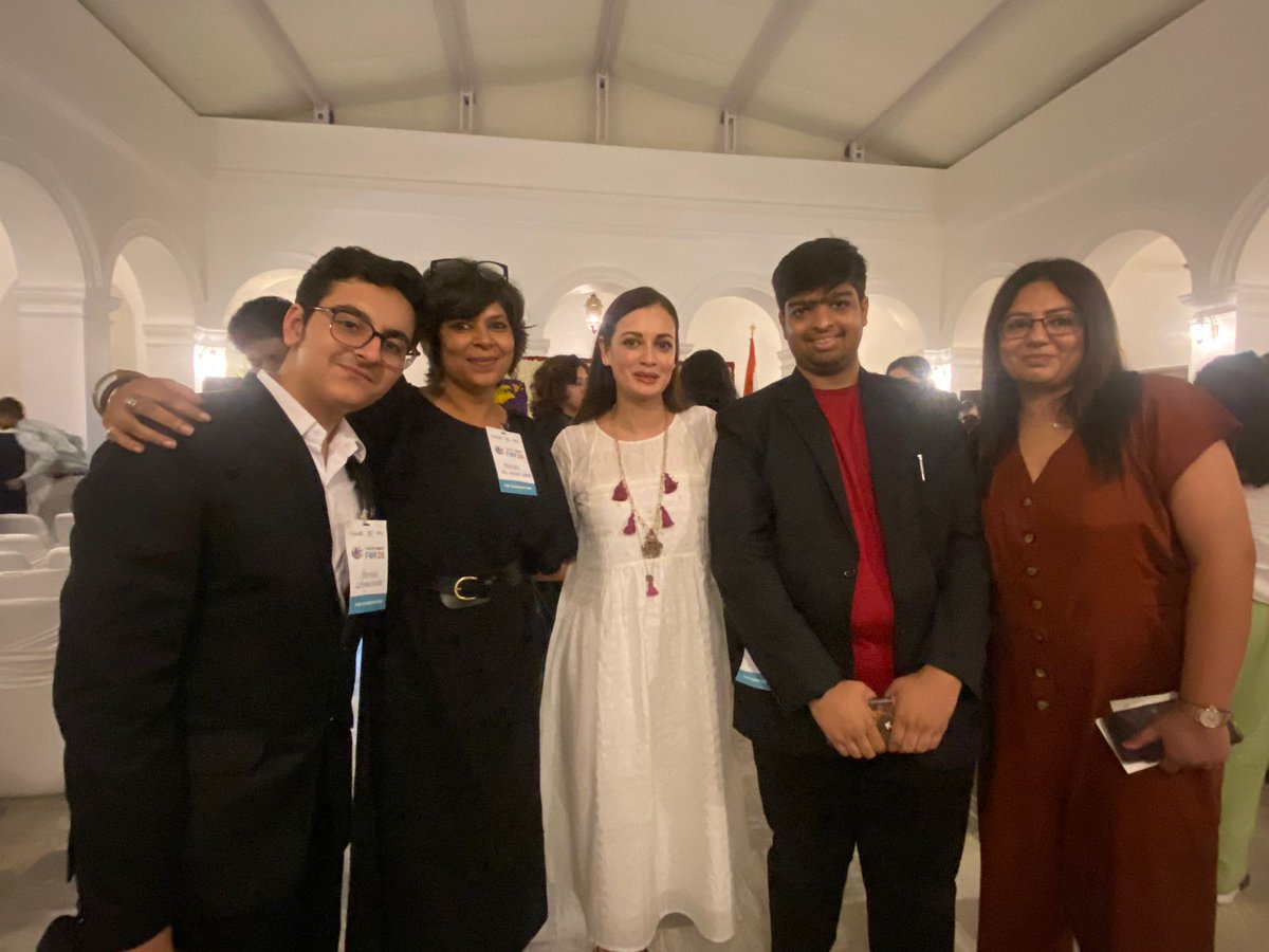 Aniket Gupta_The Thing is, I stutter tweet media