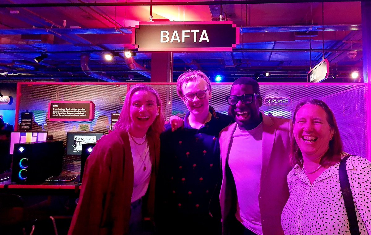 Lisa Prime tweet media