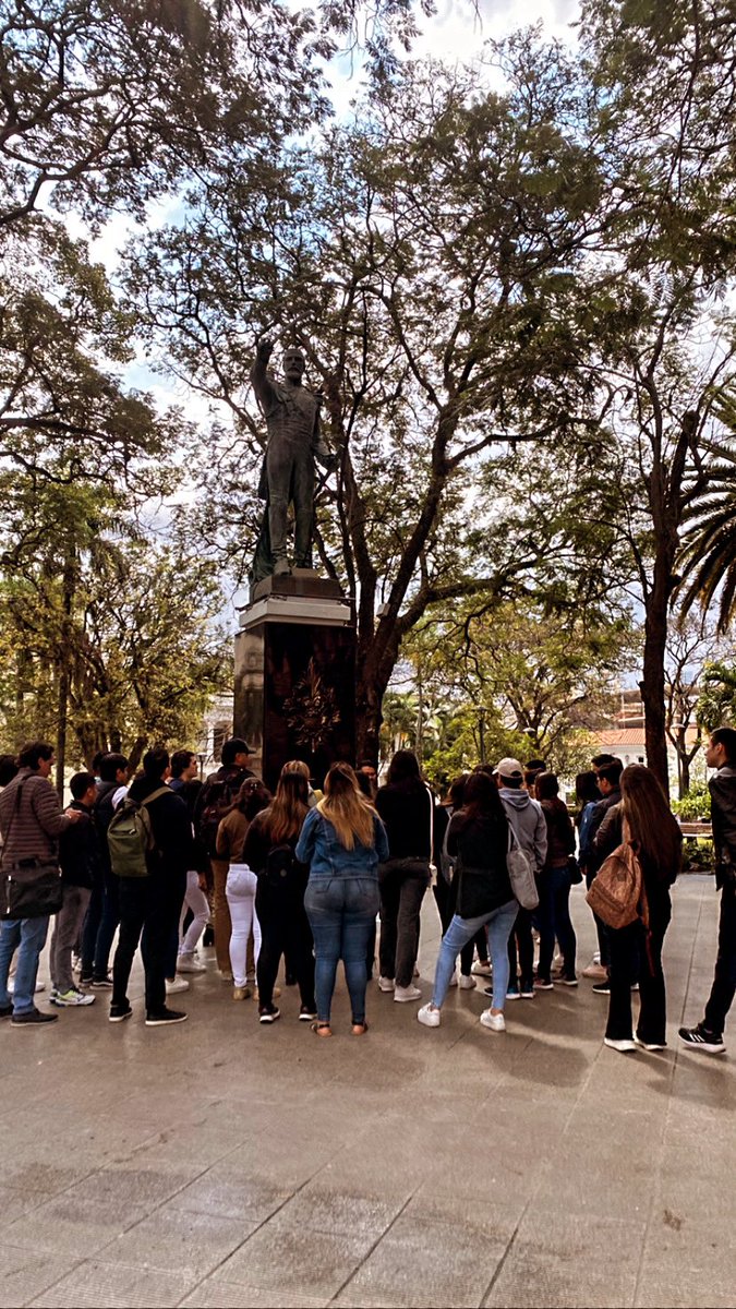 panrepostero's tweet photo. Nueva experiencia UTEPSA🐆❤️‍🔥📝
#ROMA5 
#AMORXSANTACRUZ 
#PANCOE22 
@holapancoe 
@utepsabolivia https://t.co/o1B0hEjuvc