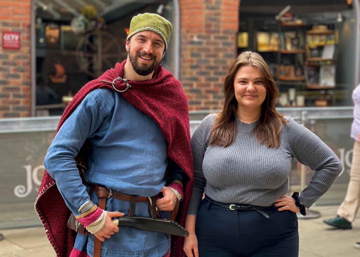JorvikViking's tweet photo. #MuseumsDoSummer - Shout out to all the talented museums and heritage sector organisations that produce their own history podcasts. Comment below with titles of history podcasts that come to mind. We want to listen to them!
β‘οΈ Check out That JORVIK Viking Thing Podcast https://t.co/PHOwiryyZ4