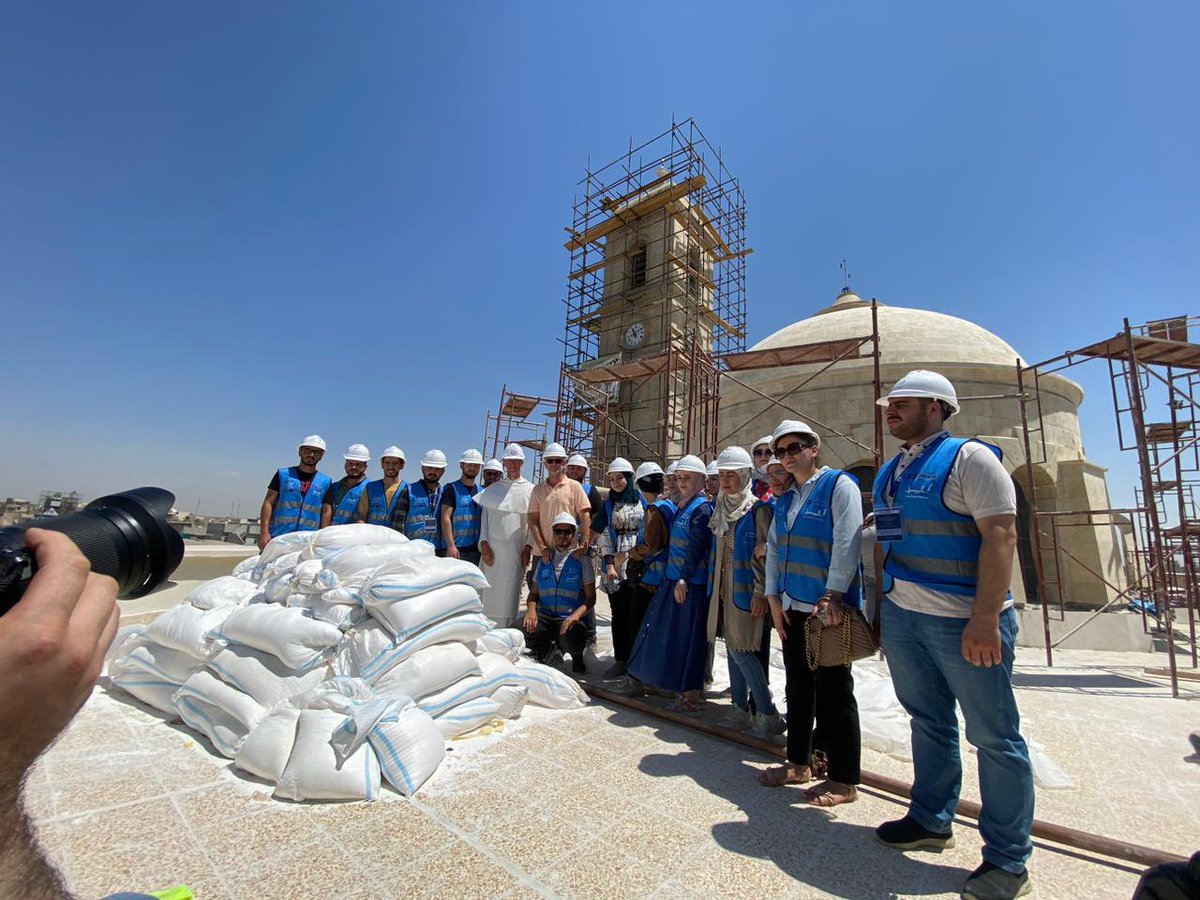 's tweet image. Mossoul : éduquer, transmettre le savoir-faire et donner le goût du patrimoine. C’est aussi l’une des missions de Notre-Dame de l’Heure, au service de tous depuis près de trois siècles.#Mossoul #Irak #heritage #ReviveTheSpiritOfMosul #educacion