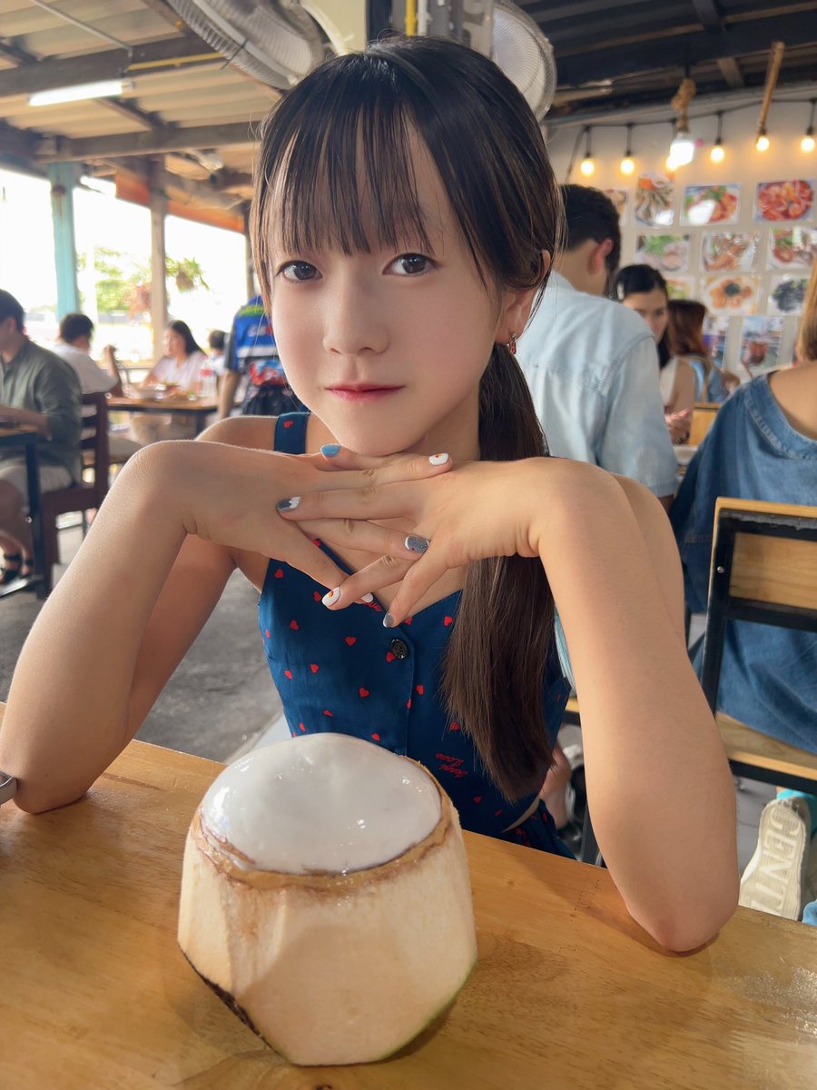 kokoa_616's tweet photo. ココも暑い( *¯ㅿ¯*)💦🥥🌴 https://t.co/XOZ8MSyI8k