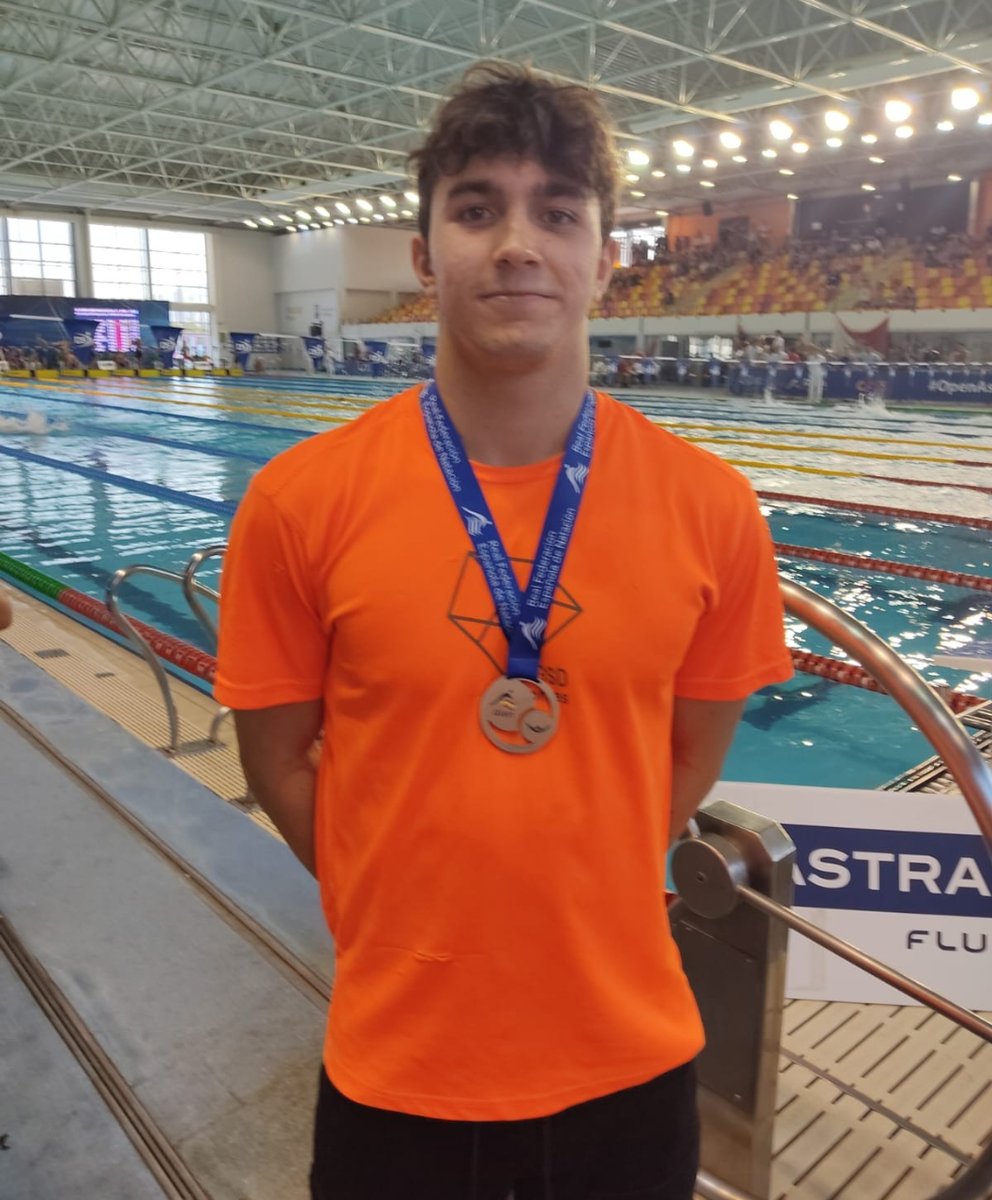 GSDcdeportivo's tweet photo. CTO. ESPAÑA ABSOLUTO-JUNIOR VERANO: ¡Grande MARIO PÉREZ TORRADO que vuelve a subirse al podium para colgarse la PLATA en la prueba 50 Libre masculino Absoluto Joven! ¡Enhorabuena de todo tu equipo GSD! https://t.co/ndhxpqGVZS