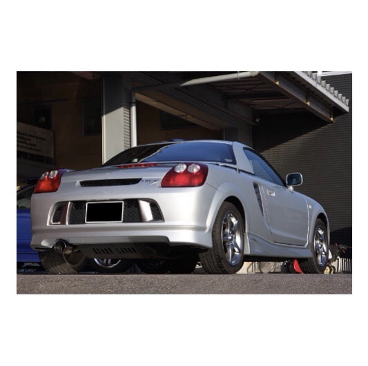 GPSPORTS_twit's tweet photo. .
GPSPORTSの商品をご紹介👏🏻
＼EXAS EVO Tuneマフラー／

💚商品名：EXAS EVO Tune
💚適合車種：トヨタ MR-S
💚車両型式：TA-ZZW30 / GH-ZZW30
💚エンジン型式：1ZZ-FE

近接排気騒音：95db

#gpスポーツ
#EXAS #EVOTune
#トヨタ 
#ZZW30 

品番250119 https://t.co/jF8NV27VPW