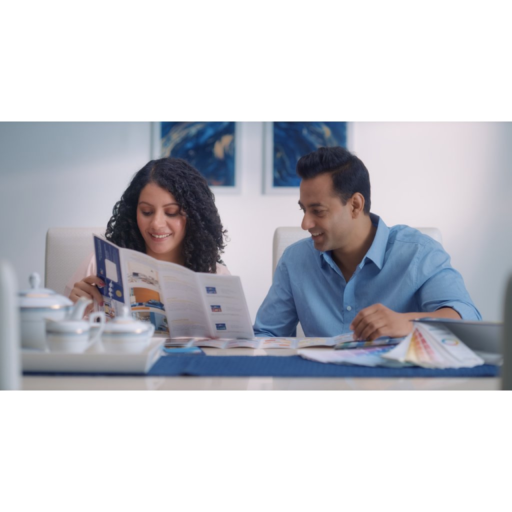 WCAPostStudio's tweet photo. #Stillgrab of #DigitalFilm-2 @DuluxPaint
#PH - Blue Grass Films
#Producer- Mukesh Jagoorie
#Director- Ananya
#DP-Ashish Bajaj
DI #Studio - @WcaPostStudio
#DI Producer - Sapna Jain
#Colorist-Simran
#Studio #Head -Devesh Pratap

#shootinnoida #arri #red #dp #director #filmamaker https://t.co/RdYmW17jD7
