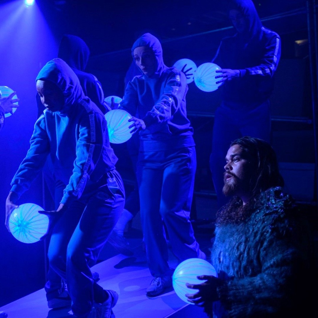 BAS_News's tweet photo. We were so excited to help bring the world of the twilight zone to the stage at @guildhallschool #operamakers showcase. 

Our ecologists welcomed composer @LukaVenter + librettist David Bottomley to research for their opera inspired by lanternfish, life and light in the deep sea. https://t.co/REfh5kejVV