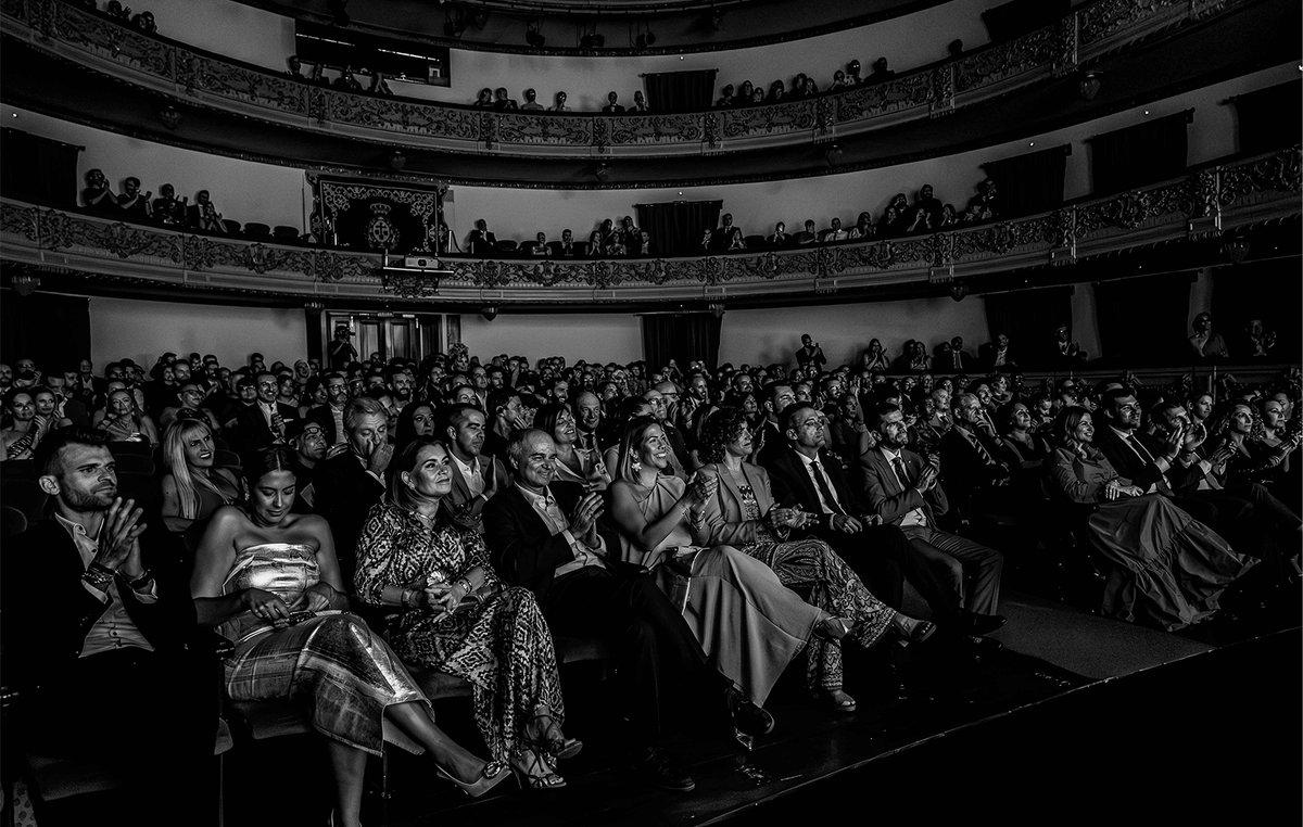 Tenemos el placer de compartir contigo las imágenes más cautivadoras y deslumbrantes de la inolvidable velada de la 𝐆𝐚𝐥𝐚 𝐀𝐥𝐚𝐧 𝐓𝐮𝐫𝐢𝐧𝐠 𝐋𝐆𝐓𝐁𝐈𝐐＋ 𝐀𝐰𝐚𝐫𝐝𝐬.