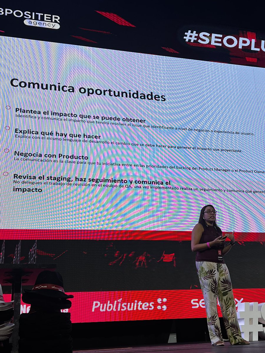 <a href="/ClaraSoteras/">Clara Soteras</a> Cómo lidiar con SEO y JS , con <a href="/Lu_San2/">Lucía A. Sánchez H.</a> 

1. Identifica las incidencias
2. Comunica los impactos 
3. Habla el lenguaje de IT y de Negocio
4. Ten un entorno de staging
5. CULTURA SEO

#Seoplus23