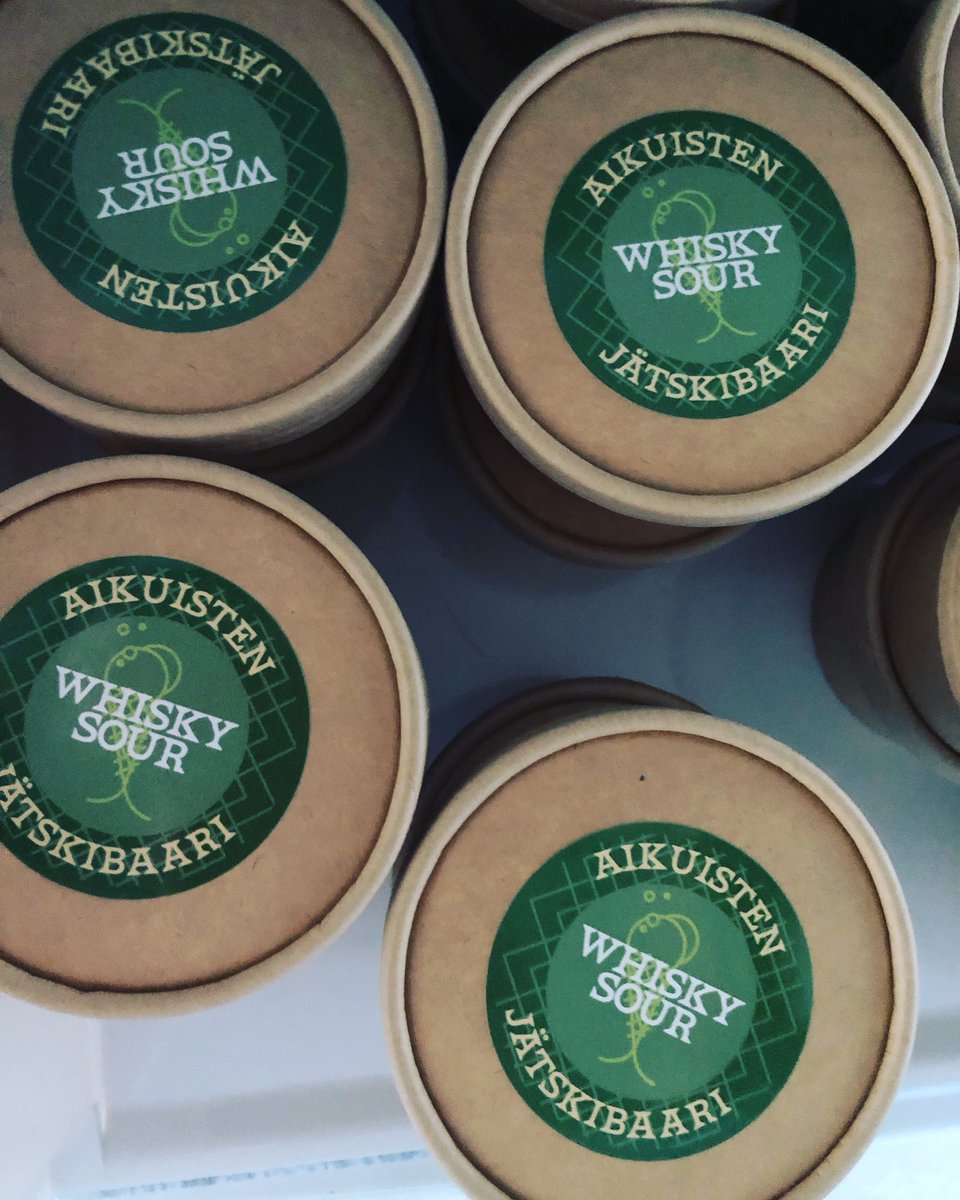 IiuLaitinen's tweet photo. #päivänmaku #flavoroftheday #whiskysour  #aikuistenjätskibaari #adultsonlyicecream https://t.co/qbhkbFTjo1