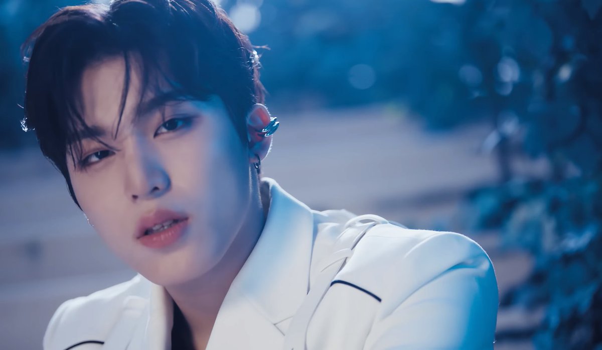 INTOPJW's tweet photo. park jeongwoo crazy vocals, crazy visuals

트레저 박정우 #박정우 #PARKJEONGWOO
@treasuremembers https://t.co/szTUIqt6rm