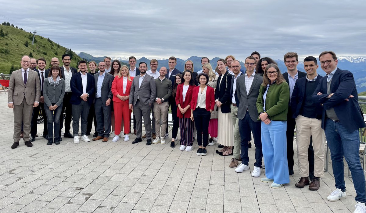 the_omLAW's tweet photo. #BlockchainSummit2023
Eine intensive und inspirierende Woche in #Kitzbühel geht zu Ende. Danke an alle Mitwirkenden - es war großartig.
@irdi_Uni_MR @Uni_MR https://t.co/LhzBJ5KpSR