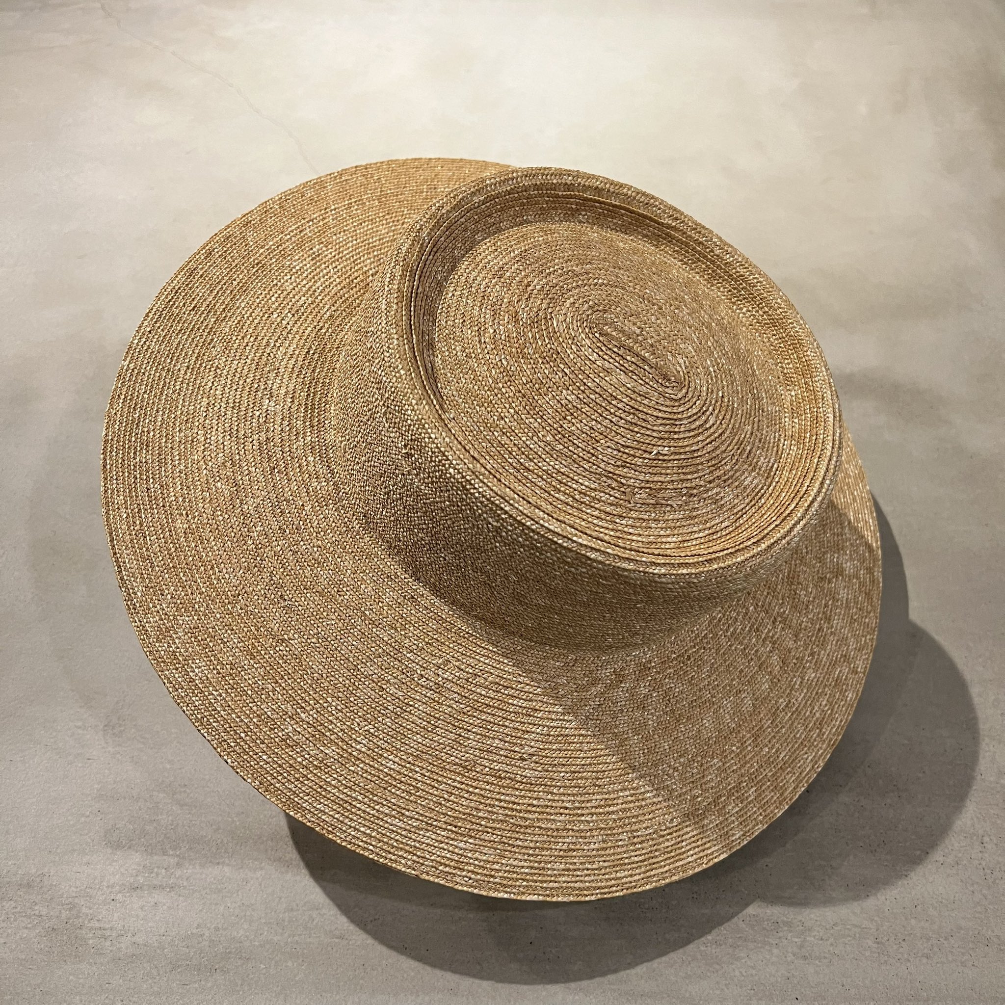 millinery mino ミリナリーミノ 麦わら帽子 millinery mino（ミリナリーミノ）カサブランカ 麦わら帽子