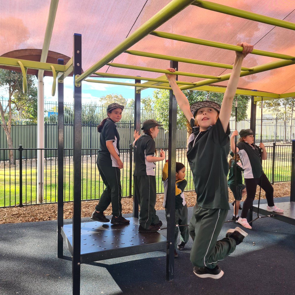 Jenny Keeghan tweet media