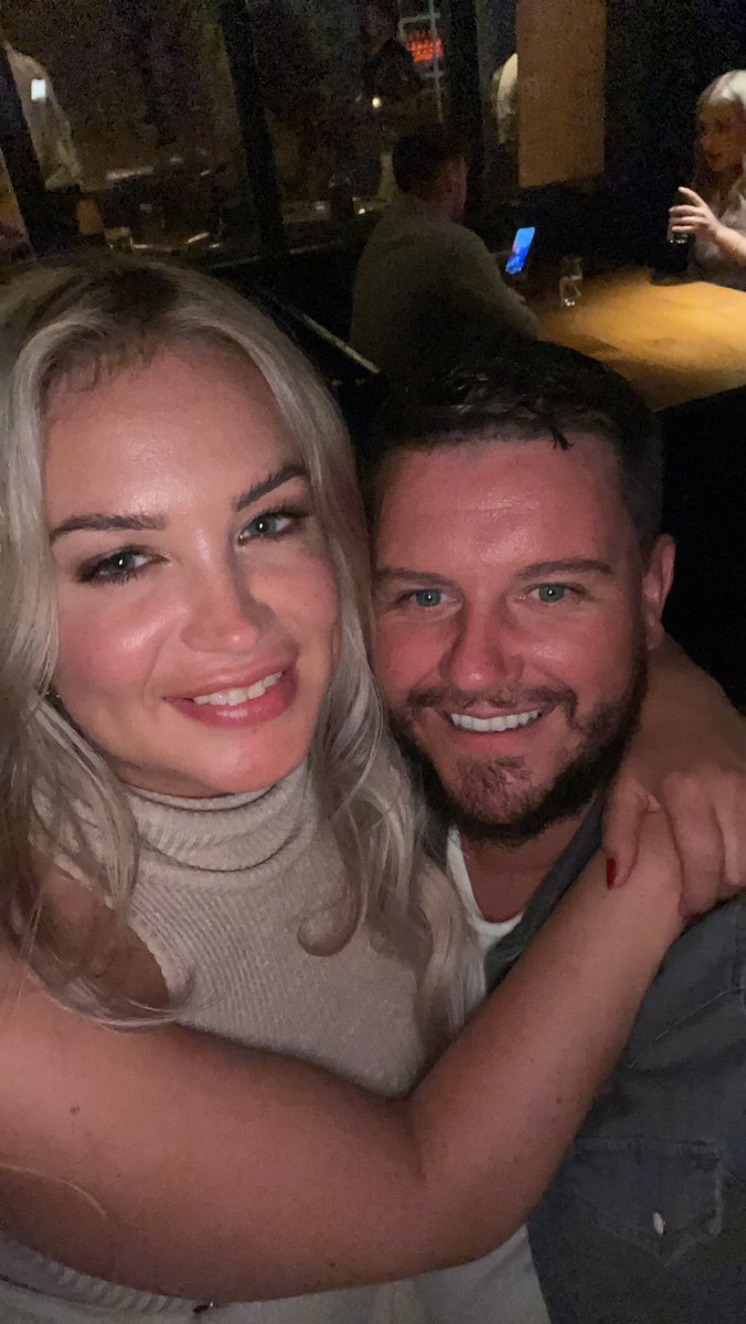 ryantodd74's tweet image. So yesterday I asked this wee beauty to marry me 😘 #ifIhaveonepoundinmypocketiknowhavefiftypence