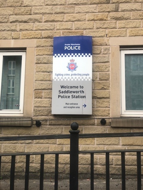 Oldham Police (GMP) tweet media