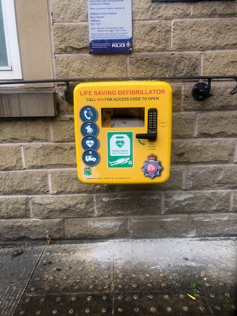 Oldham Police (GMP) tweet media