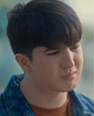 Kyline_Angels3's tweet photo. #LoveAtFirstRead FINALE got me like:

CONGRATULATIONS MAVLINE
#LAFRNewChapter 
#WeWantLAFRSeason2 
#AllForYouMAVLINE https://t.co/mBwmUFHkNh