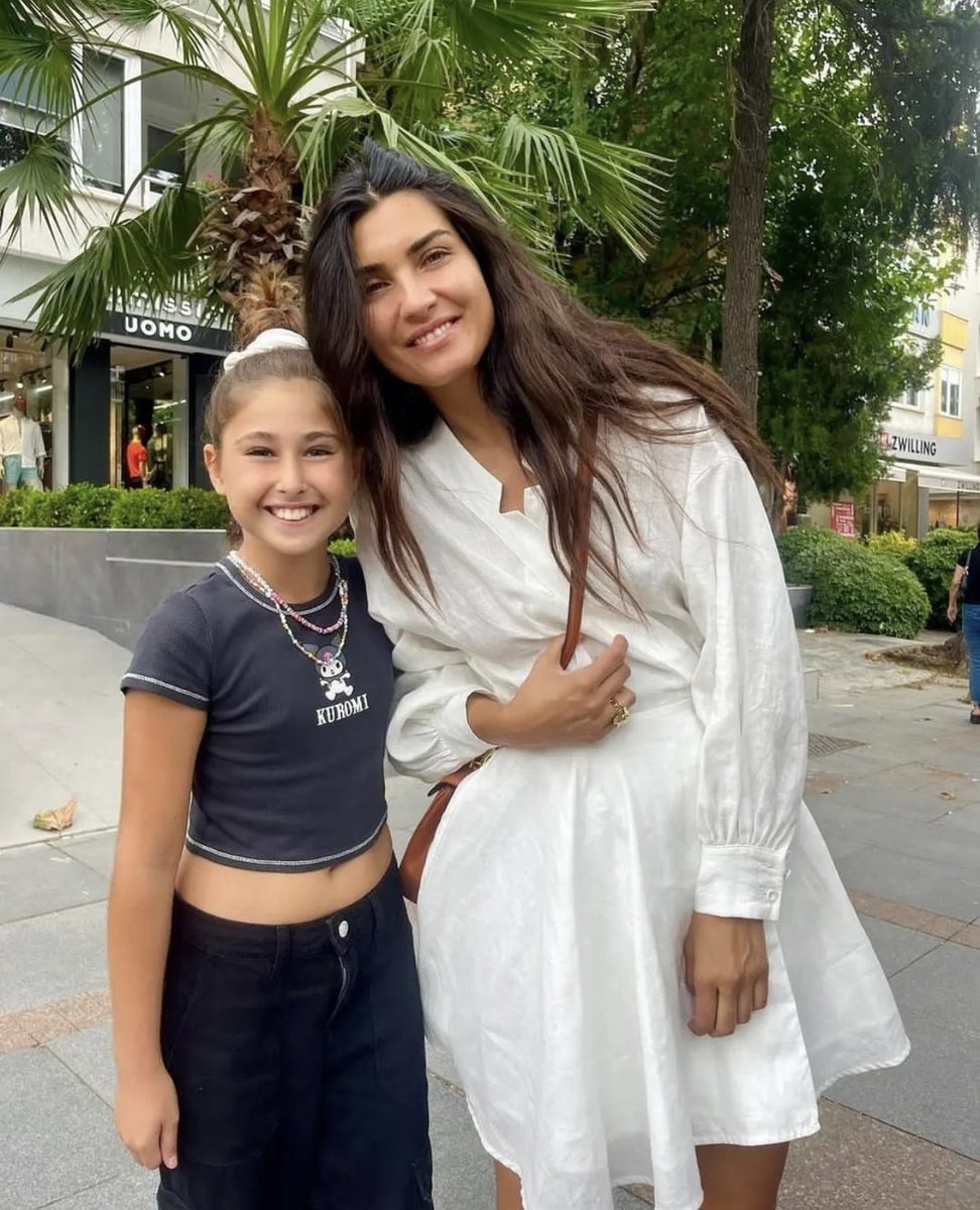 Innocent just as it seems, it was like water - Tuba’s fan ❤️

#TubaBüyüküstün