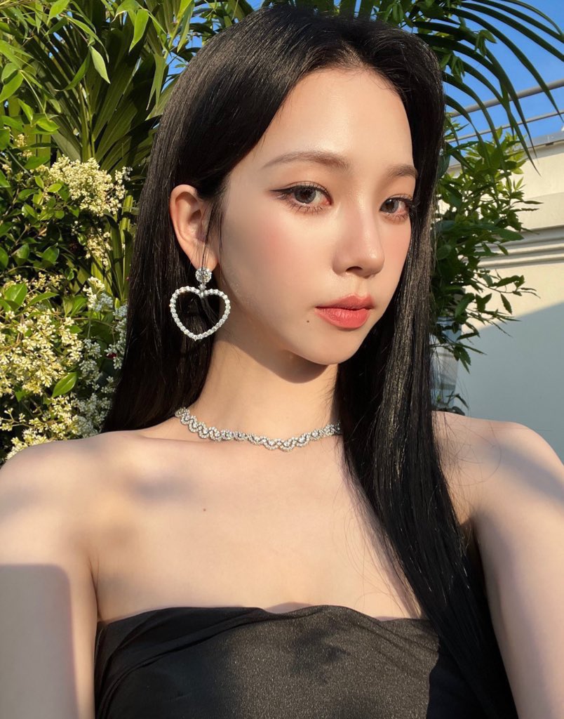 00sfeed's tweet image. the prettiest