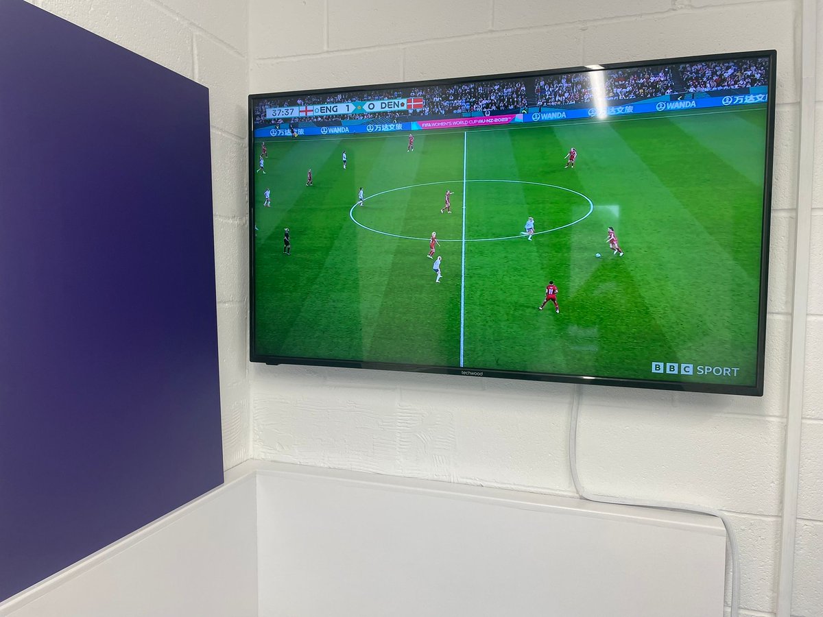 We are cheering on England in the FIFA Women's World Cup in the office today! We got out new TV fitted just in time to be able to support these amazing ladies! 😍👏

#FIFAWomensWorldCup2023  #WorldCup2023  #FridayFeeling  #bookkeepingservices