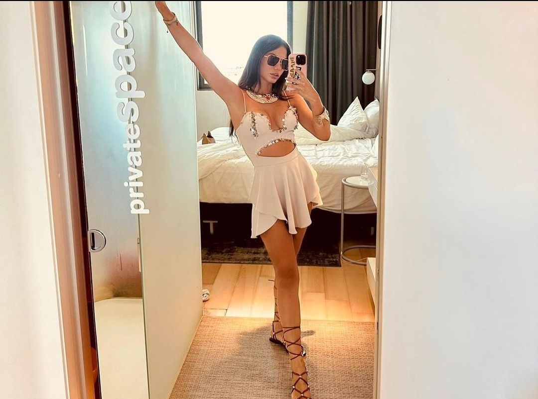 daisydemeet's tweet photo. Güzeliimm🤍
#DemetÖzdemir https://t.co/bQzsu3UPbs