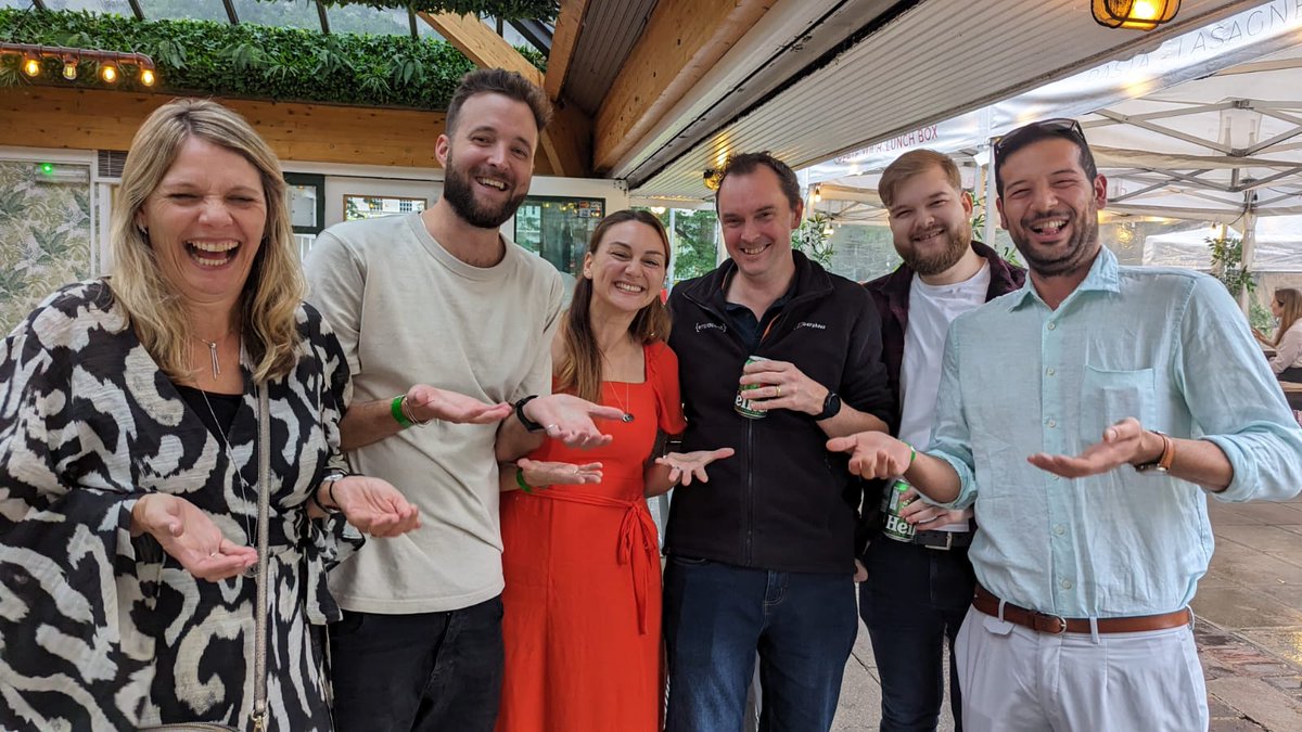 embracent tweet media