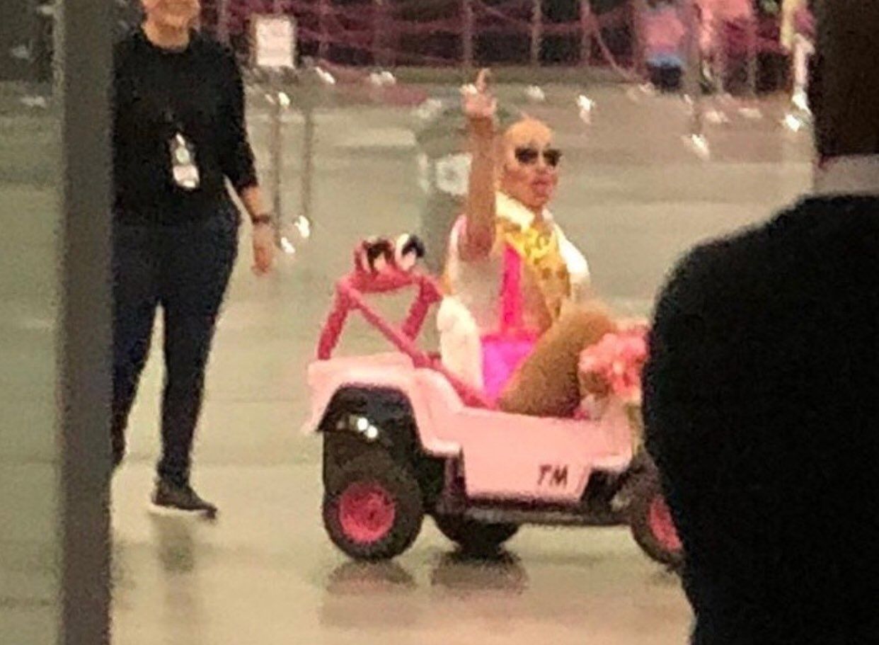 Trixie mattel barbie jeep hotsell