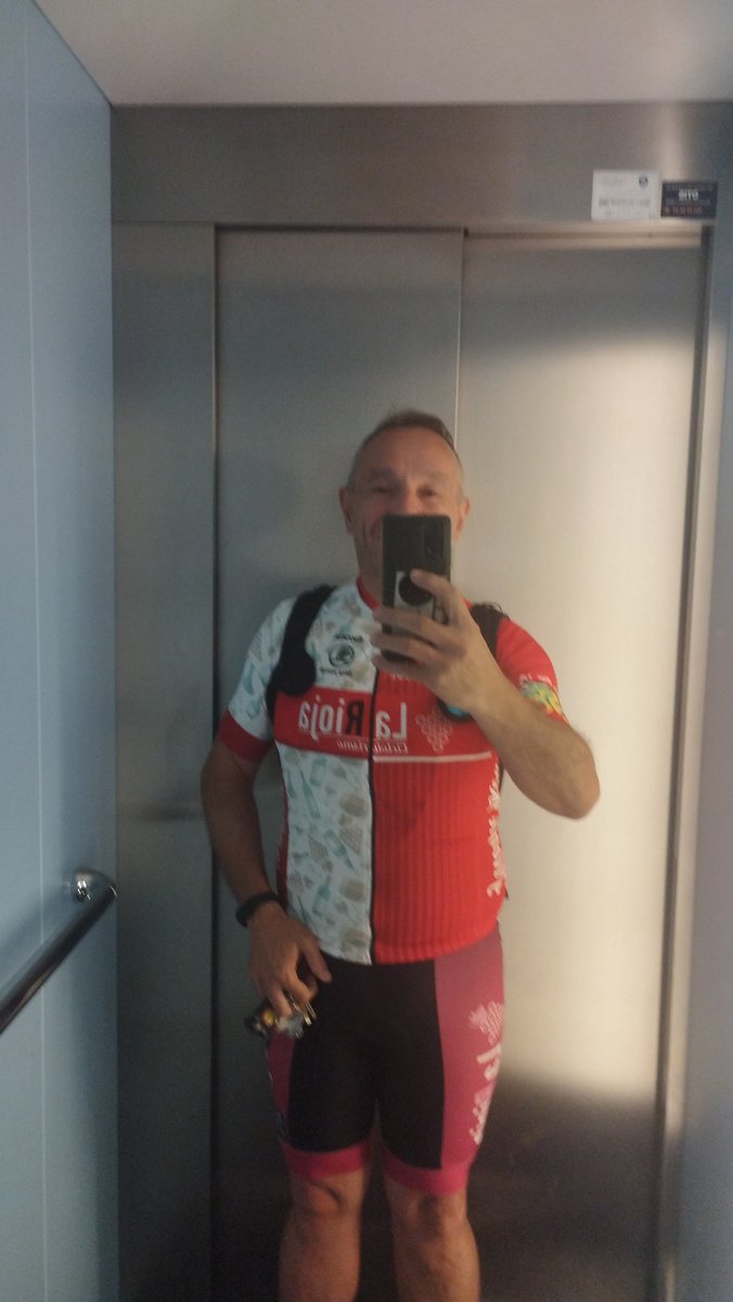 Perkus68's tweet image. Estreno de maillot