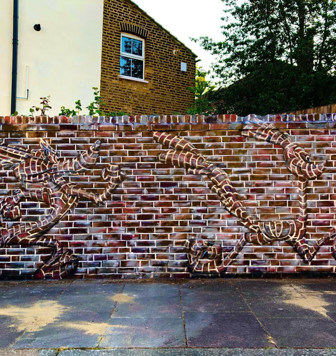 #Streetart: '#WileECoyote and the #RoadRunner' by #Pad @ #Beckenham, UK
More pics at: barbarapicci.com/2023/07/28/str…
#brickart #streetartBeckenham #streetartuk #ukstreetart #arteurbana #urbanart #murals #muralism #contemporaryart #artecontemporanea