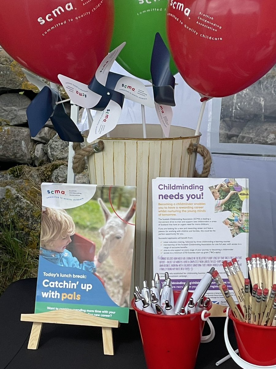 LisaMacSCMA's tweet photo. @ScotChildmind attending the Durness Highland Gathering to raise awareness of childminding and the work we are doing with @HighlandCouncil to recruit more childminders in the area #cheerforchildminding https://t.co/z20D3xZH1j