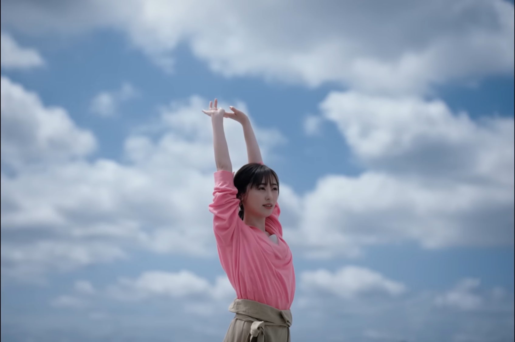 【新版】YOUPAPER 福原遥 掲載2ページ（ストレート）#5919 福原遥 表紙｜雑誌のFujisan