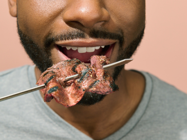 Some great press this week on Aleph Farms submitting its cell-based meat for approval in Switerland.

#cellbasedmeat #altprotein #Foodtech #talent tinyurl.com/2774g86q