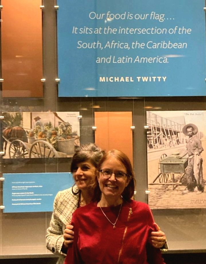 MuseumLara's tweet photo. #DailyHappy is love &amp; support from friends &amp; family. My life would be empty without them. Thank you for making it worth the fight.
#family #friends https://t.co/CvnNCZzKE3