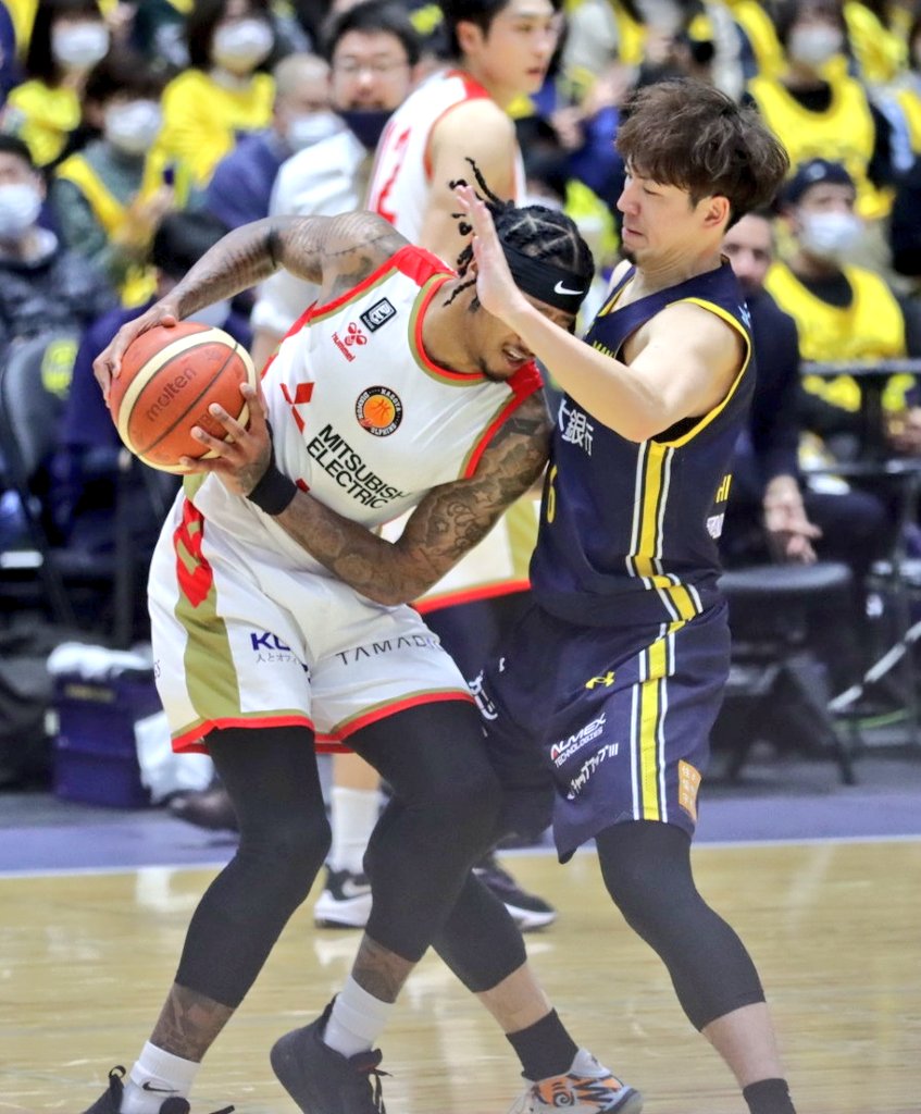 32Yukarikun's tweet image. #BREX
#比江島慎
#GoodDefense👍✨
#振り返るBREX
#vs名古屋D戦home

ぐっディ👌✨なひえじ😉❤