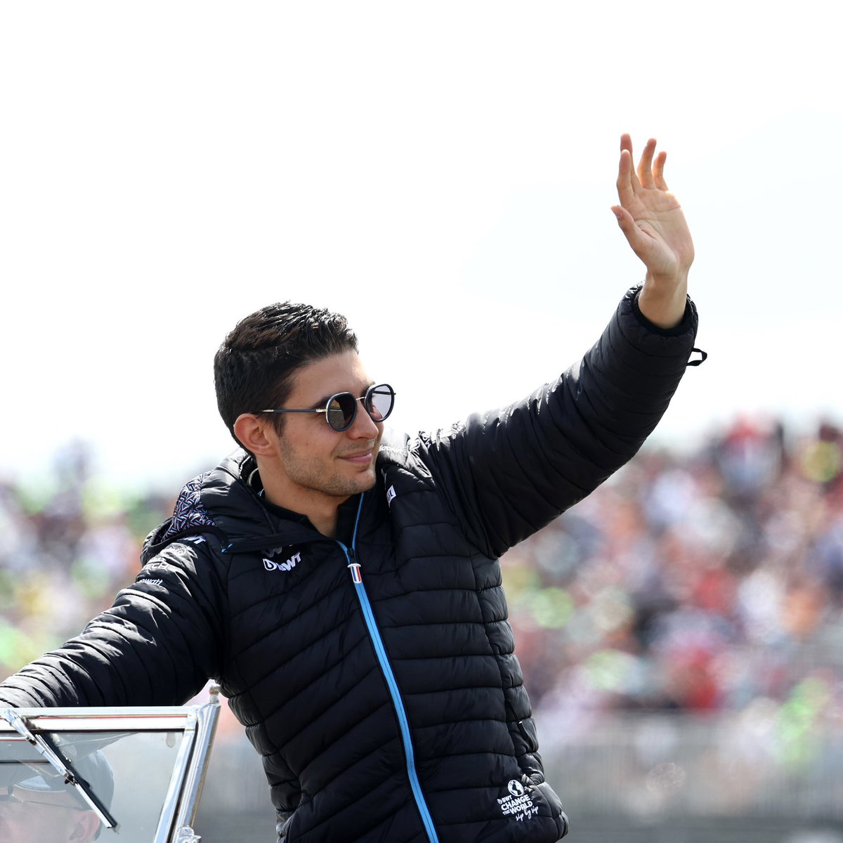 formuleo_'s tweet photo. 🚨 Esteban Ocon and Pierre Gasly are now the only two employees left at Alpine F1 team. “We will just hope and pray. Luckily we had a flat tire on a road car once so we should be able to make the pit stops.”, says the French duo. https://t.co/KizRapBICu