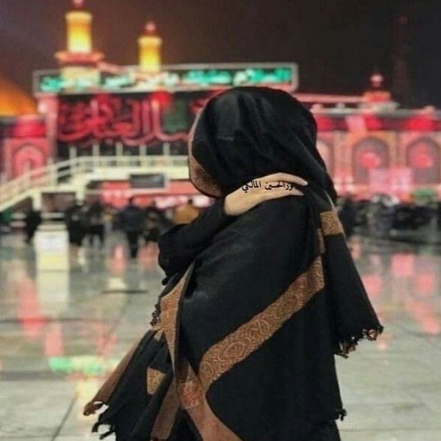 Battle started between

Hussain Bin Ali (R.A)
Vs
Yazeed Bin Muaviya 

🔥🔥🔥