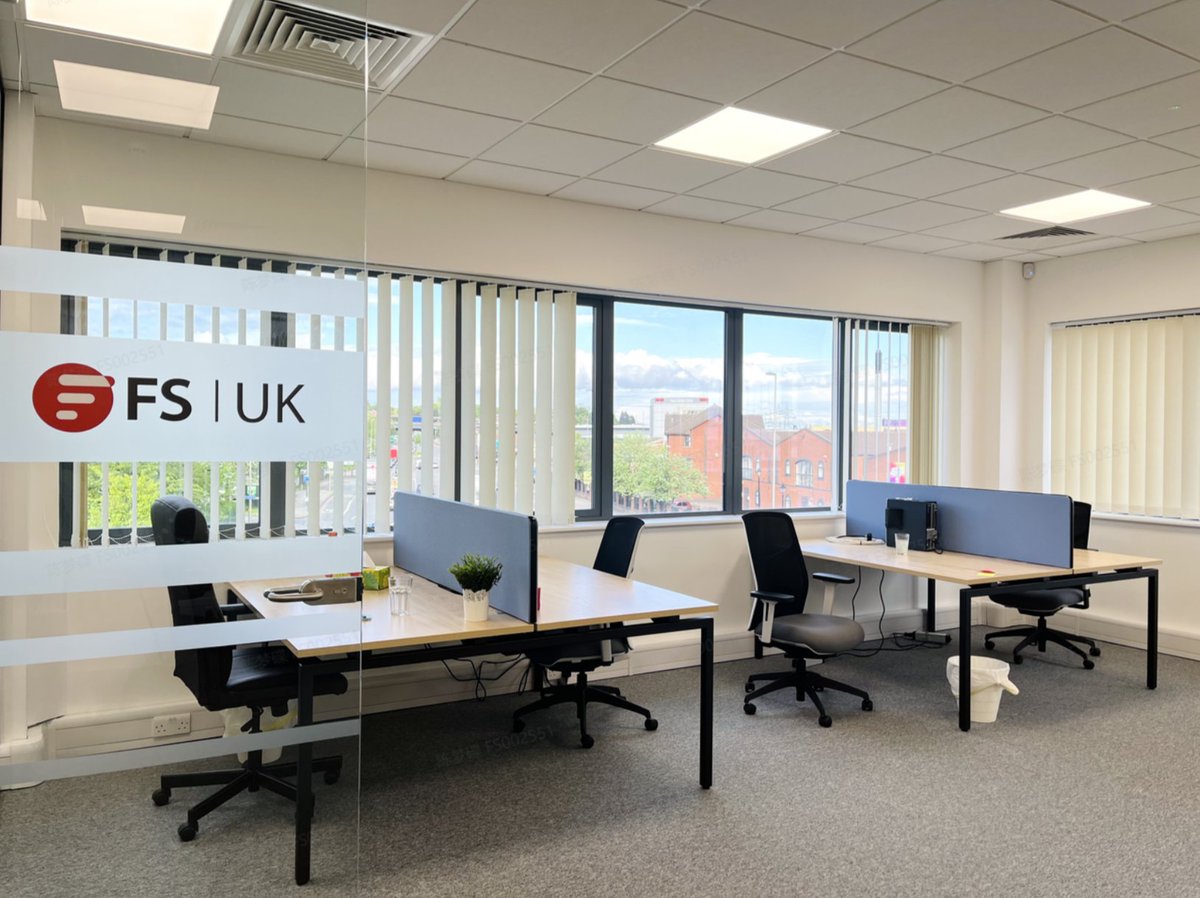 FScom_UK's tweet photo. πDiscover the look of our office! We have refurbished the office and have a friendly team to help you. With improved technology and customer-centric values, we are striving to improve service quality and customer experience. Welcome to visit! #FS_UK #FSSupport #EnhancedService https://t.co/dWm7vQsaxE