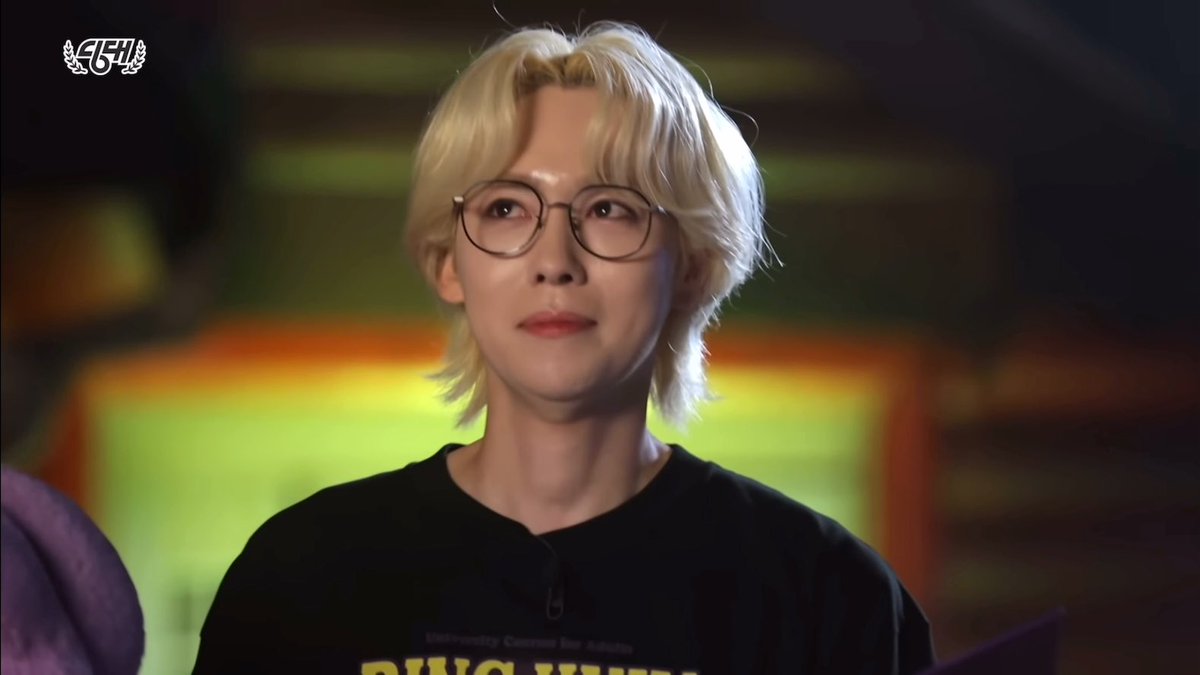 innercircleww's tweet photo. Our senior JINU has graduated from DingUniv 🥺 Let’s congratulate him by using the tags:

#OurFavoriteStudentJINU 
#JINU #김진우 @official_jinu_ 
#WINNER #위너 @yg_winnercity @yginnercircle https://t.co/3AmINr0UTC