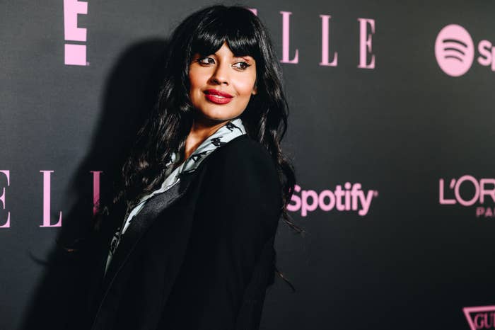 EDSawareness1's tweet photo. Jameela Jamil Shared She Has Ehlers-Danlos Syndrome. Here Are The Symptoms Of The Rare Condition via @BuzzFeedNews
Dec 2022:
https://t.co/cTigudMvlK #EDS #hEDS #Hypermobility #HSD #Fibro #Fibromyalgia #NEISvoid #spoonies #zebras https://t.co/9k6DvGFthu