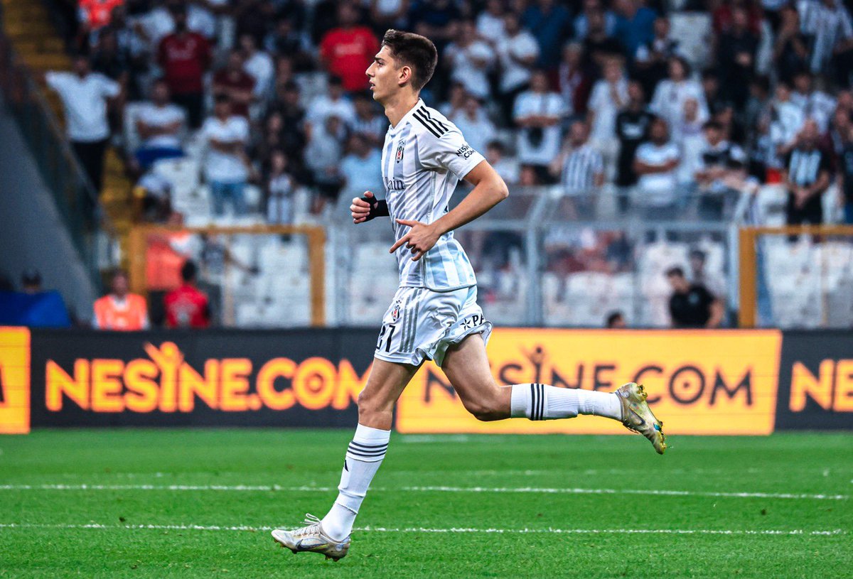 egetknaz's tweet photo. Sezona muhteşem taraftarımızın önünde güzel bir galibiyetle başladığımız için mutluyuz.
Haftaya kaldığımız yerden devam edeceğiz. 🦅 https://t.co/wFFF9xxCmd