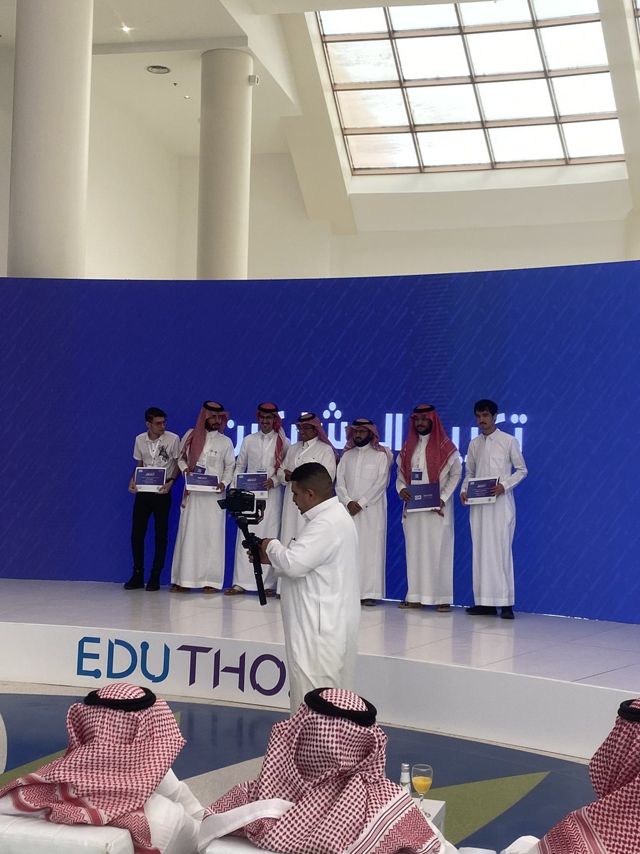 SaudToum's tweet photo. Closing ceremony ✅
#Eduthon 
#KKU
@KKUELD https://t.co/BzbCm2AjPL