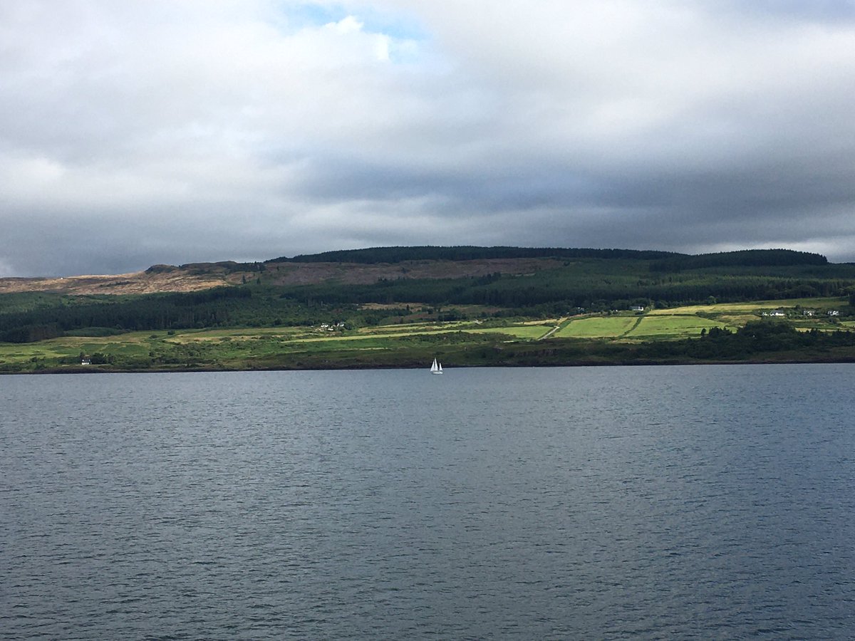 MMaryMcKenna's tweet photo. This morning is all about boats #Scotland #SoundOfMull https://t.co/RxXzUNRRYR