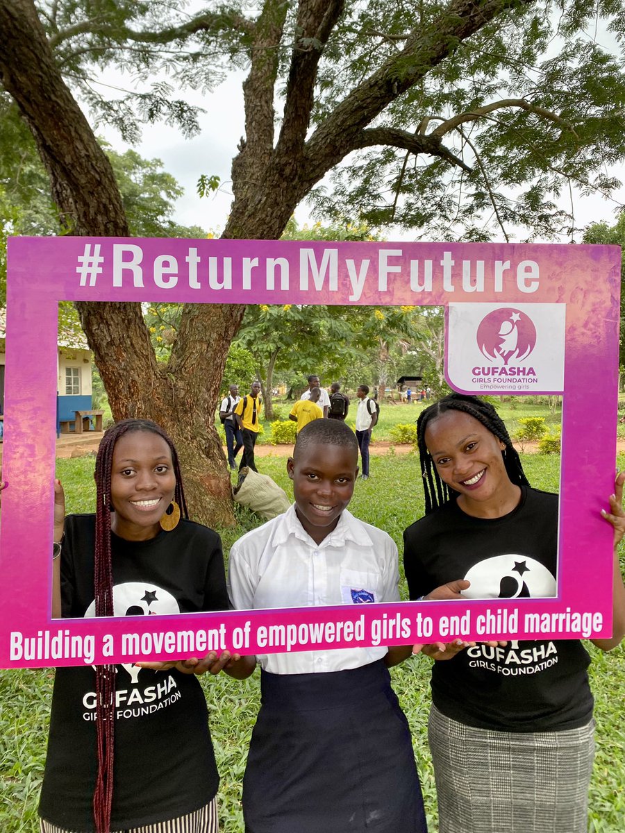 joan_kem's tweet photo. We continue to frontline voices of girls in the demand for their rights.

Girls deserve to dream.Girls deserve to own their rights and the time is now to return their futures back to them.
#ReturnMyFuture https://t.co/x1ayrynJsx