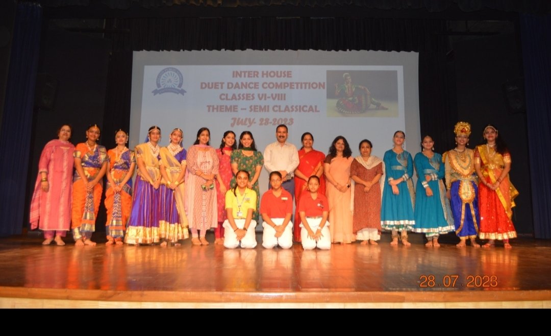NeeruShahani's tweet photo. An Inter House Duet dance competition was organised for classes VI-VIII with theme "semi classical". It gave students a platform to showcase their talent and pay tribute to our rich culture.The performances were imbued with grace. @Ahlconpublic1 @aarathik007 @MamthaSays https://t.co/qBvO5cGJxo