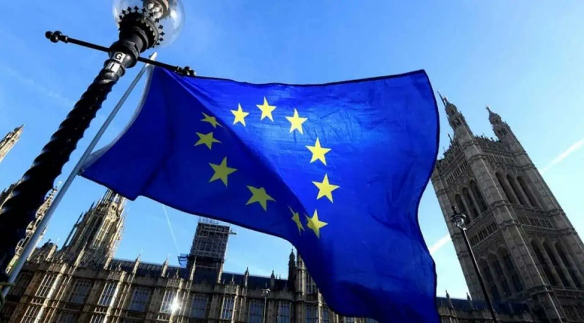 📢Se ha publicado en el Diario Oficial de la Unión Europea el Reglamento 2023/1542  relativo a las pilas y baterías y sus residuos y por el que se modifican la Directiva 2008/98/CE y el Reglamento (UE) 2019/1020 y se deroga la Directiva 2006/66/CE

➡ eur-lex.europa.eu/legal-content/…
