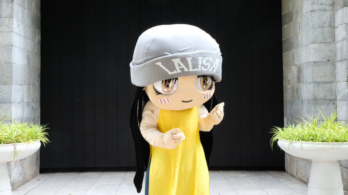 DEARMYLILI_VN's tweet photo. SHE IS SO CUTEEE https://t.co/HNCJRANm9m