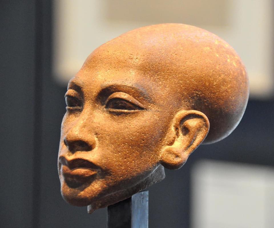 Joe__Bassey's tweet photo. An Amarna Princess, a daughter of Akhenaten &amp; Nefertiti #Africa https://t.co/B858WK2ppm