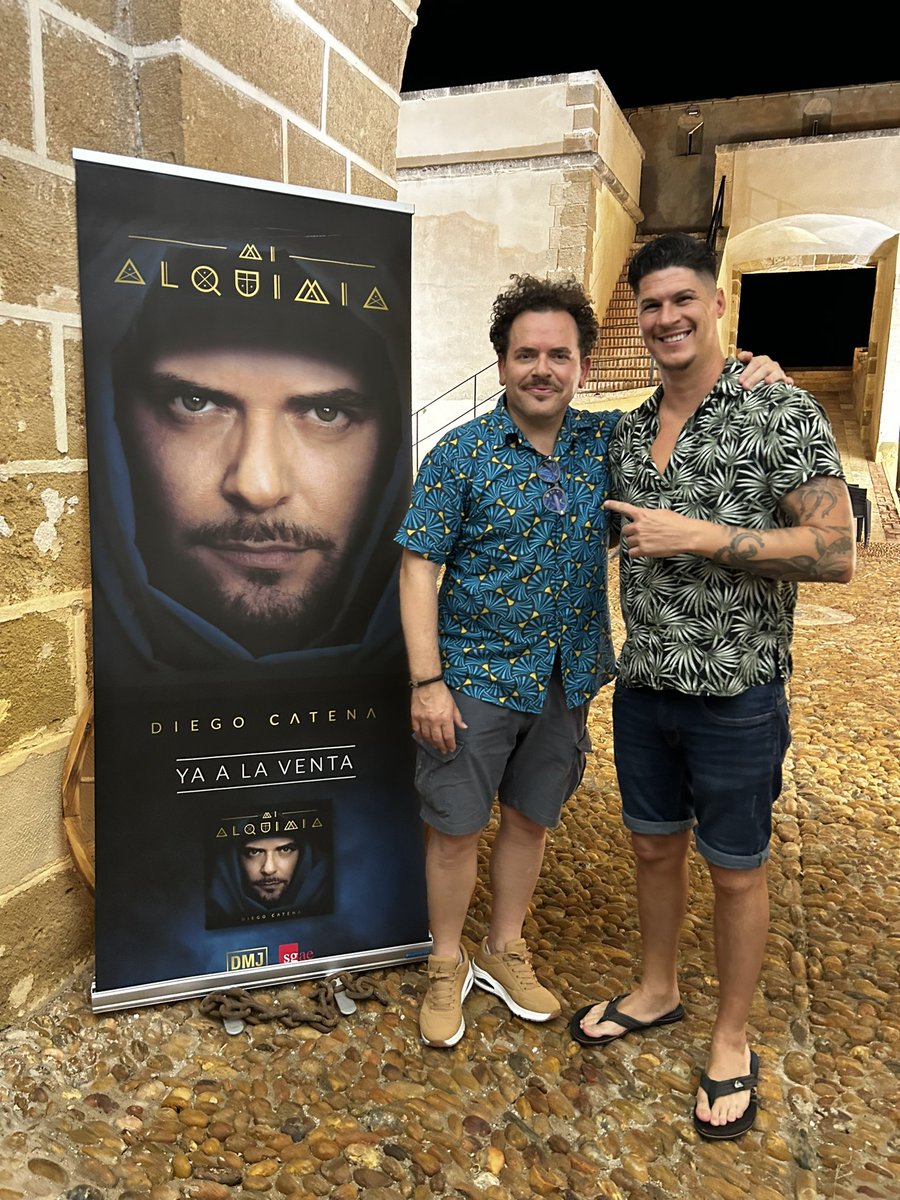 JLBernabeAgro's tweet photo. Con #DiegoCatena una voz, un artista, un ritmo, un monólogo, un arte!  Grande Diego! https://t.co/JO9XYkXRKE